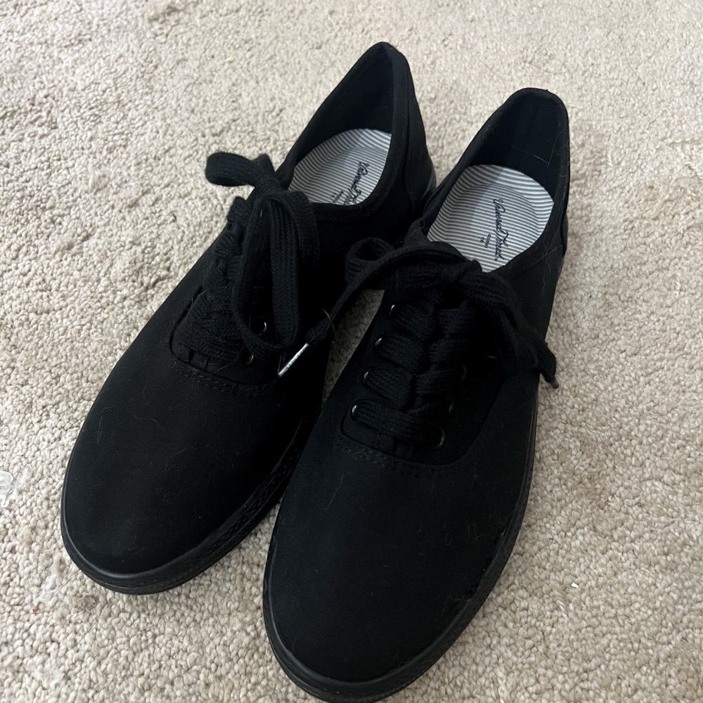 Women's Lunea Lace-Up Sneakers - Universal Thread